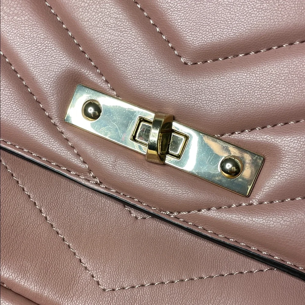 JustFab Blush Quilted Shoulder Bag with Gold Chain